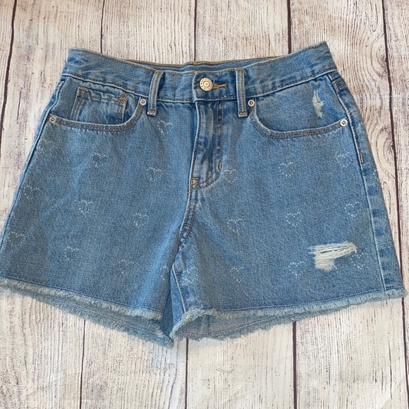 ✨Old Navy Shorts Distressed Shorts Size 10 - Picture 1 of 5